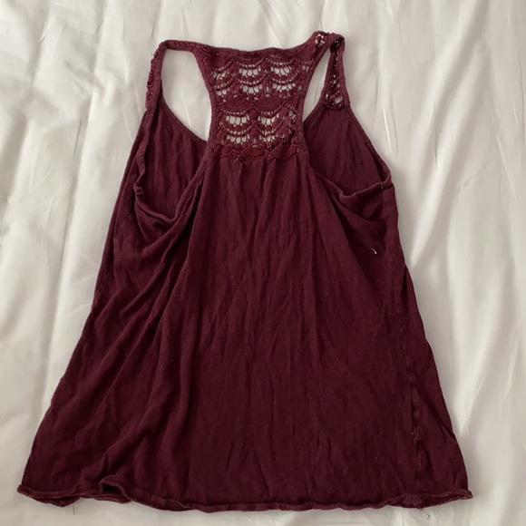 Burgundy tank top - Picture 2 of 3